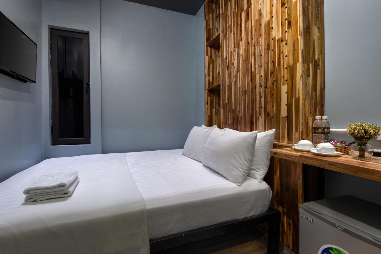Babylon Garden Hostel Hanoi Exterior photo