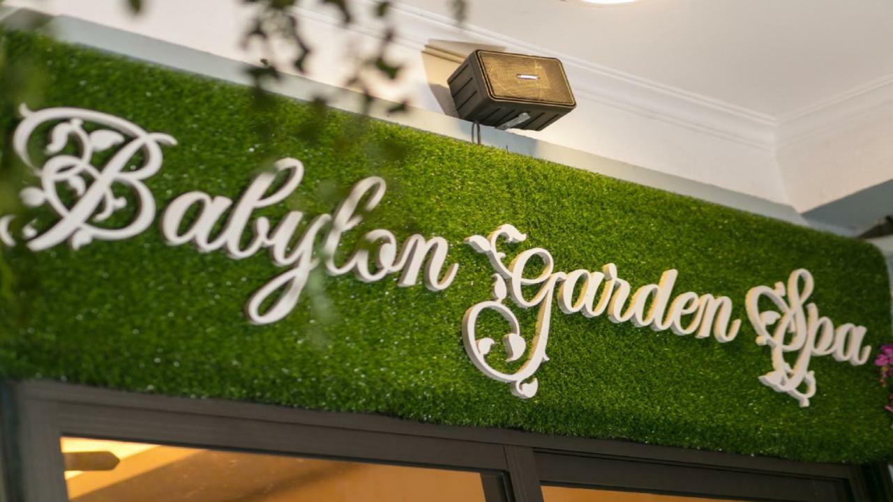 Babylon Garden Hostel Hanoi Exterior photo
